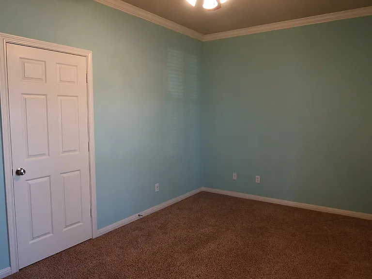 2200 Parrott Ave — Photo 10