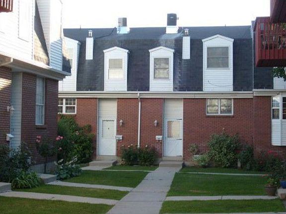4th image of 8282 S Williamsburg Park Cir
