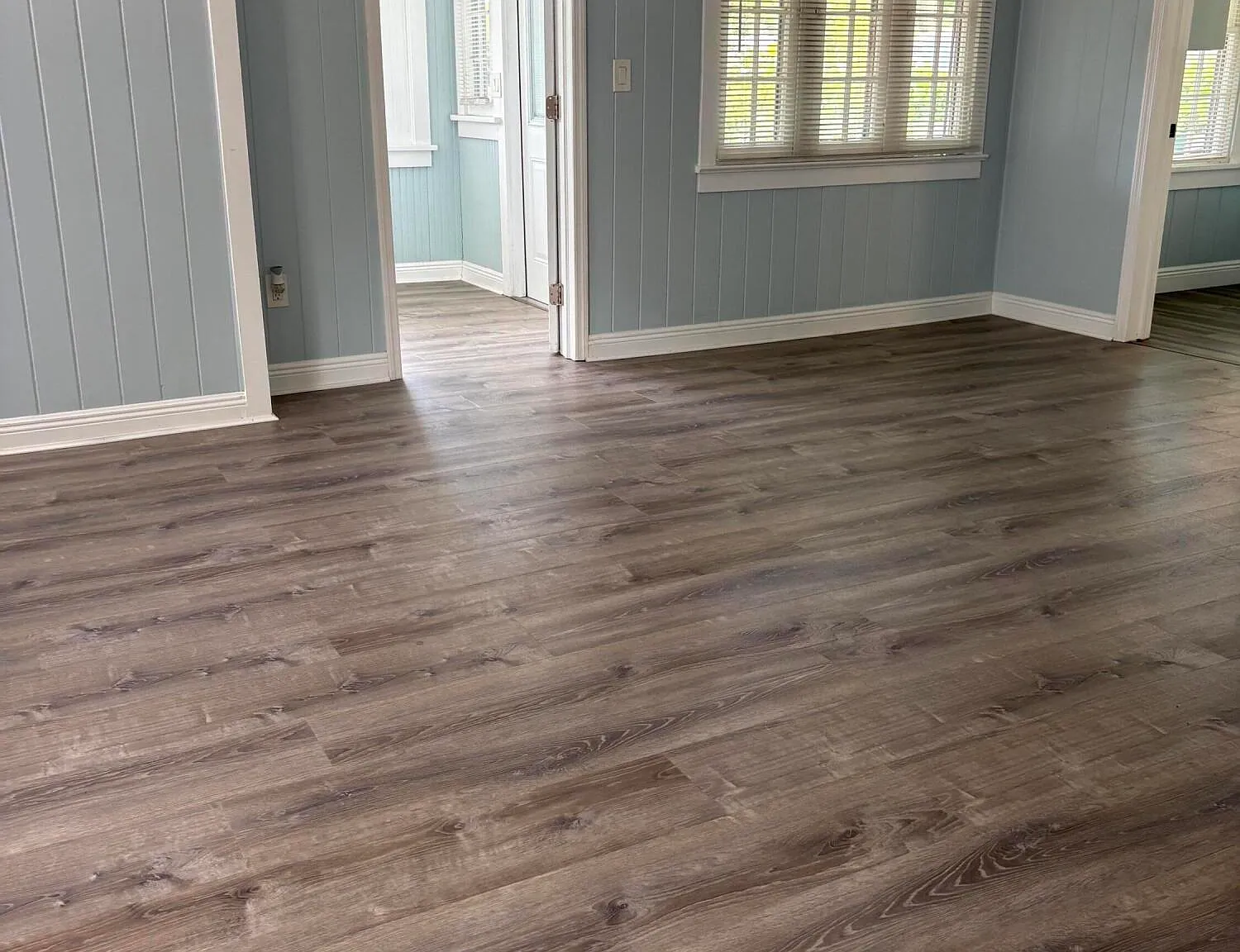 3 bed, 2.0 bath, 1132 sqft, $2,999 — Photo 4