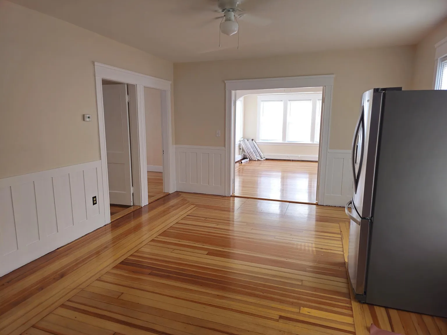 3 bed, 1232 sqft, $2,250 — Photo 4