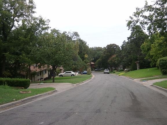 5th image of 7346 Vallejo Dr