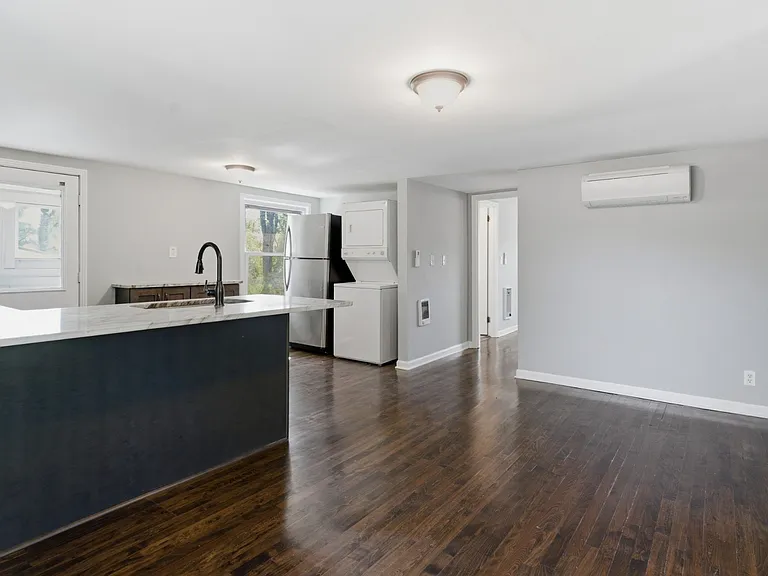 853 Gallavista Ave — Photo 15
