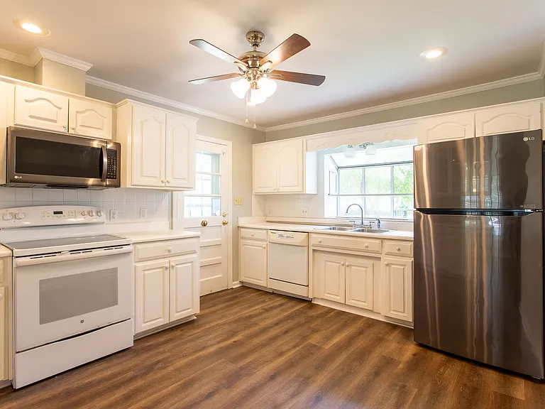 508 Georgia Ave — Photo 5
