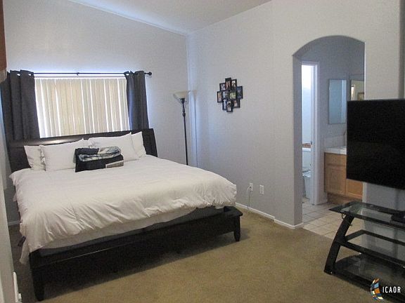 5th image of 226 Cozumel Dr