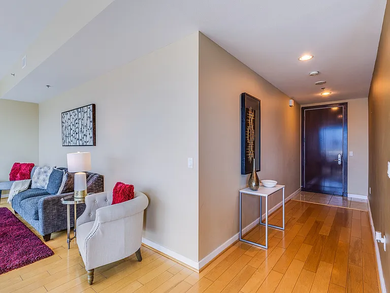 Dean Martin Dr — Photo 2