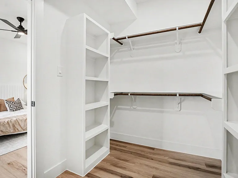 115 Milby St — Photo 17