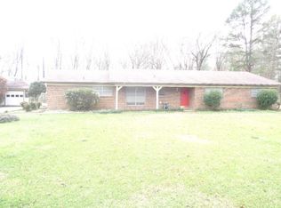 504 S Hickory St, Maud, TX 75567