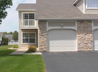 2530 Edgewood Dr #38, Beloit, WI 53511