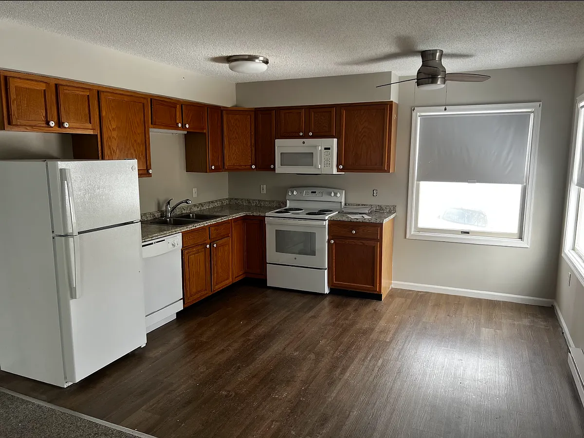 Building Photo - 865 Avoy Rd #19