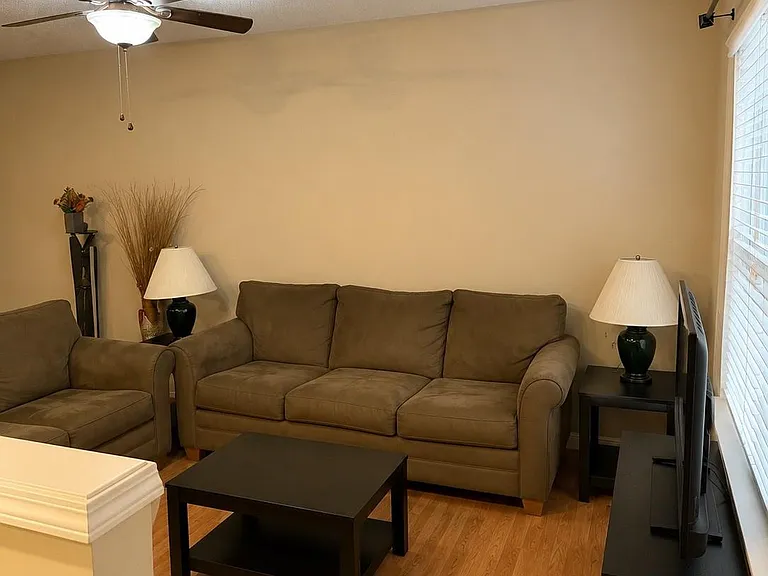 882 Pelican Bay Dr — Photo 7
