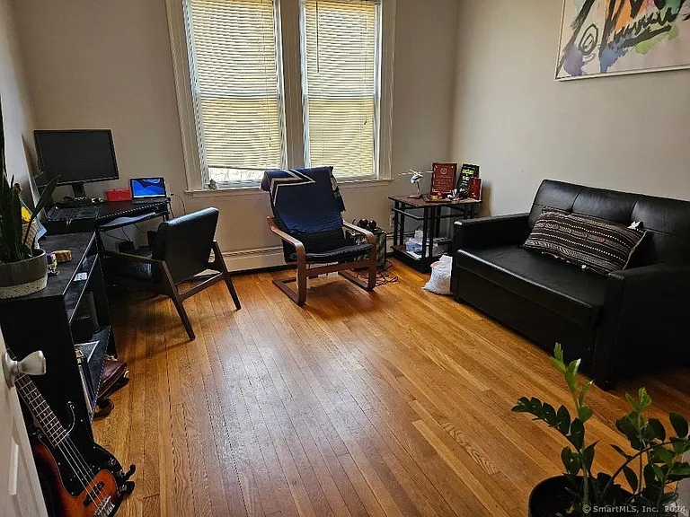 45 Ley St — Photo 15