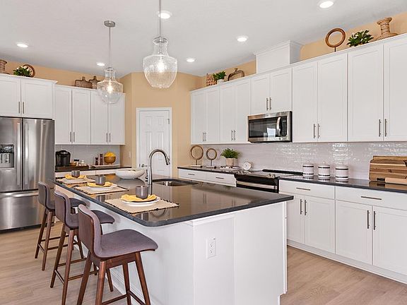 The Edinger - Kitchen