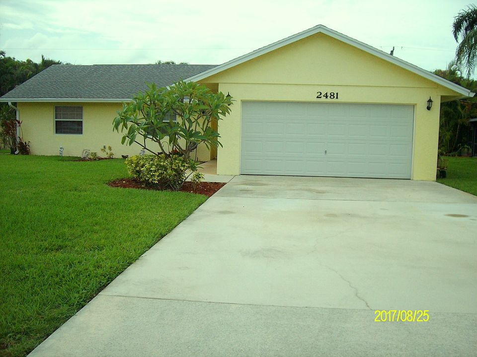 1st image of 2481 SE Victory Ave