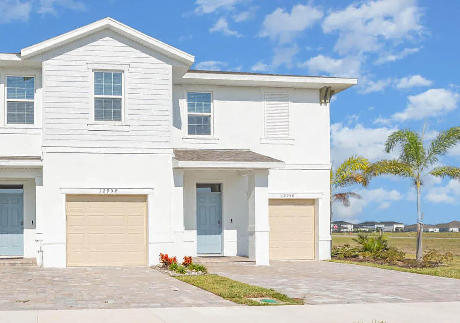 3 bed, 2.5 bath, 1758 sqft, $2,750 — Photo 1