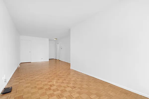 Rented by Cooper & Cooper Real Estate | media 12