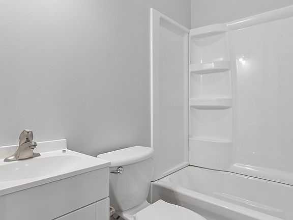 2nd image of 226 Main St #7