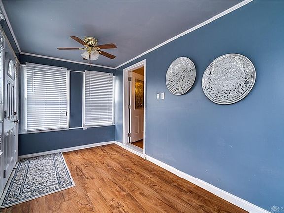5th image of 1705 Mack Ave
