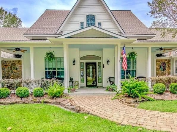 910 Commons Vista Dr, Huffman, TX 77336