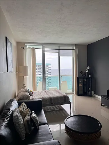 3801 S Ocean Dr #Penthouse 16Y Photo 1