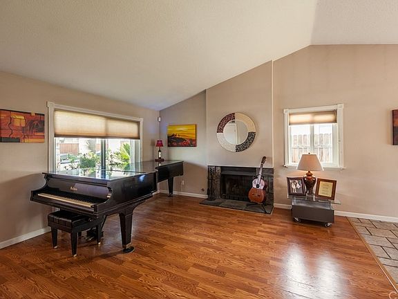 4th image of 2746 Annapolis Cir
