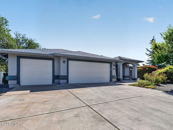 2nd image of 388 Peregrine Ln