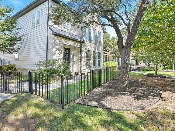 2nd image of 13811 Cibolo Trce #69