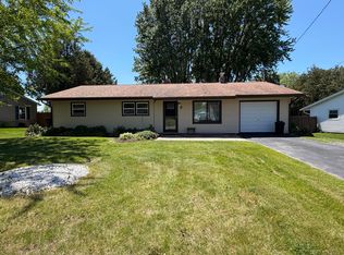 7 Genesee Ln, Plattsburgh, NY 12901