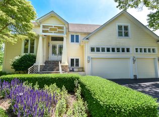 8717 Lakeshore Dr, Pleasant Prairie, WI 53158