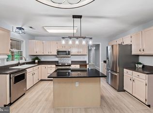 1420 Fishel Rd, Winchester, VA 22602