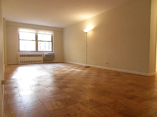 Rented by Stonehenge NYC LLC | media 3