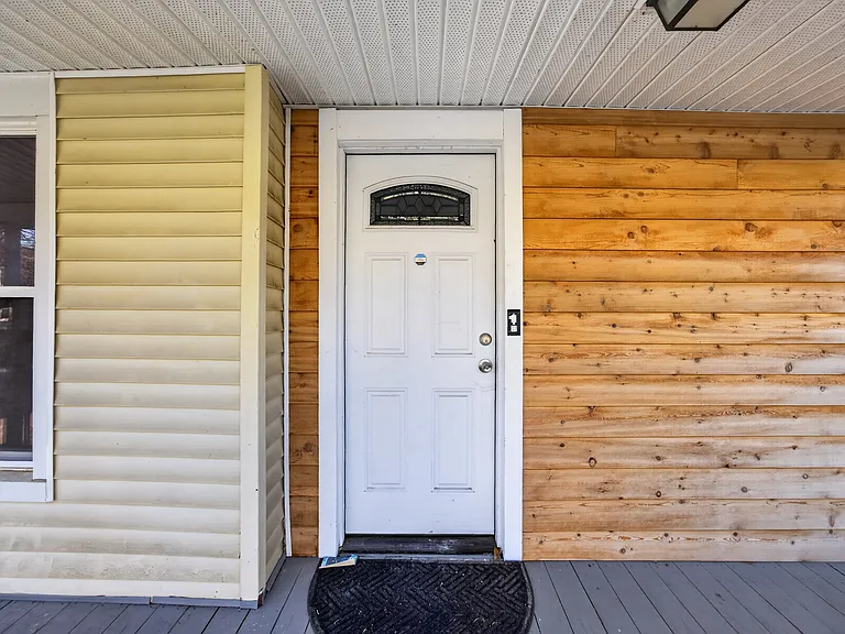 1566 Winchester Ave — Photo 32