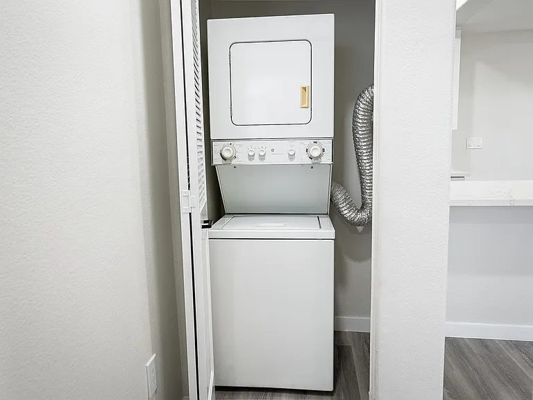 2820 Sawtelle Blvd — Photo 78
