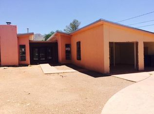 424 Crestmont Dr, El Paso, TX 79912