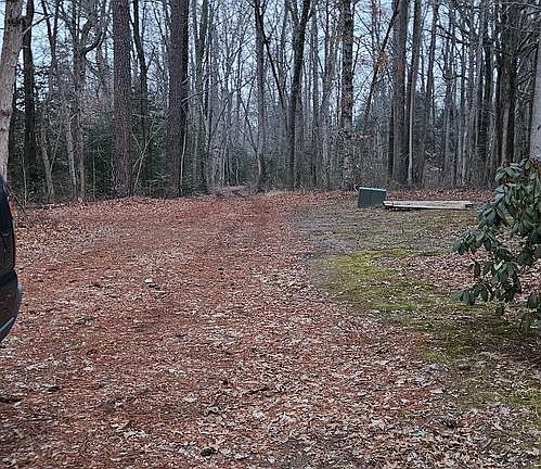 5th image of 17420 W Hudson Pond Rd