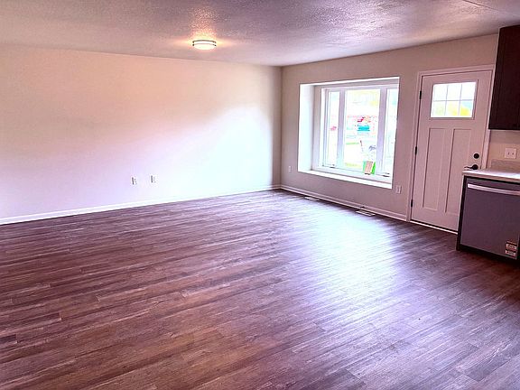 Living and Picture Window