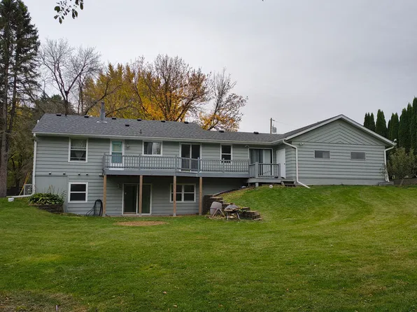 1307 Furlong Ave, Mendota Heights, MN 55120