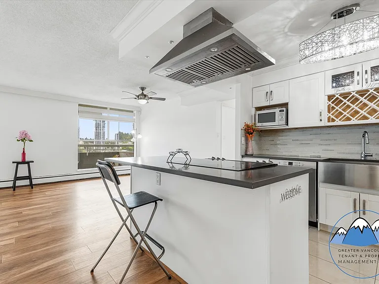 3771 Bartlett Ct — Photo 4