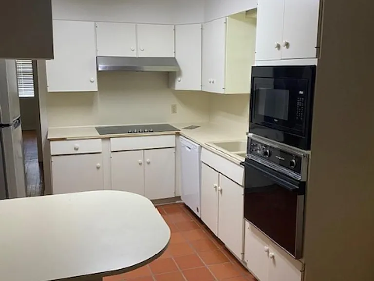 454 Baird Dr — Photo 9