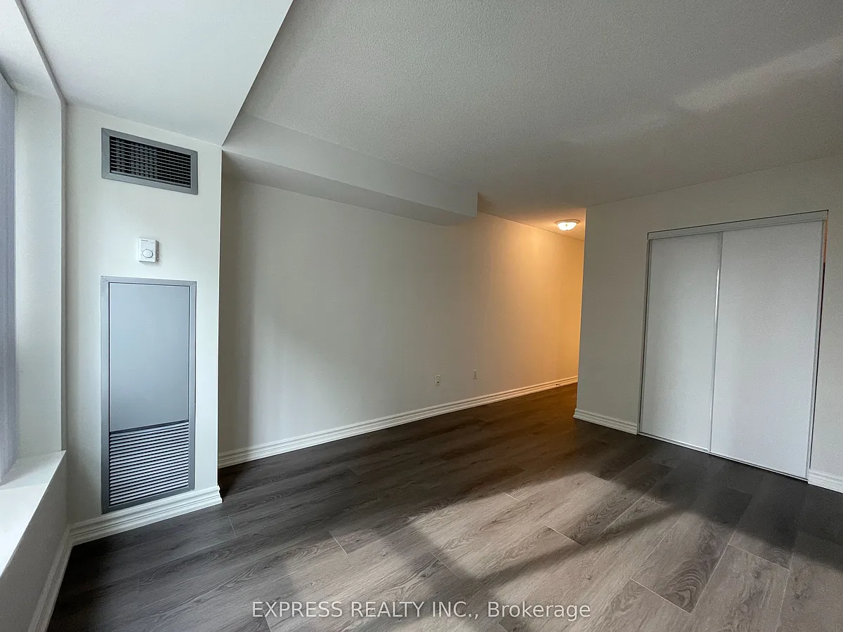 Building Photo - 29 Pemberton Ave #503