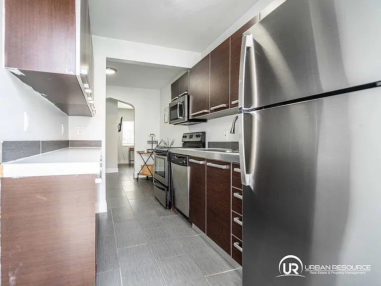 1007 Bay Dr #104 — Photo 18