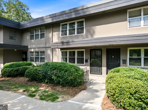 276 Lakemoore Dr NE APT C, Atlanta, GA 30342