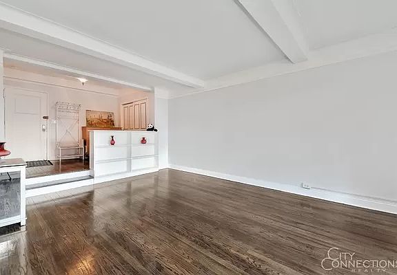 2nd image of 10 Park Ave #17E
