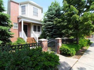 103 N Virginia Ave, Atlantic City, NJ 08401