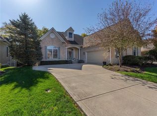 10635 Sunset Point Ln, Fishers, IN 46037