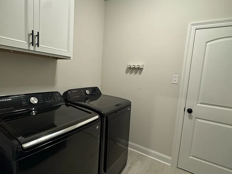 17247 Tidewater Ln — Photo 12