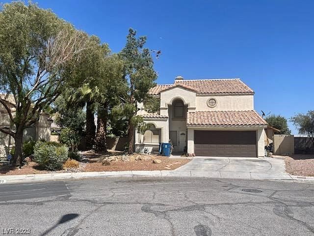 5476 Walton Heath Ave