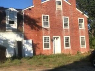 100 River Rd W, Berlin, MA 01503