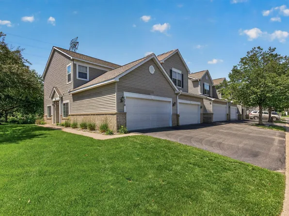 1370 Preston Ln, Shakopee, MN 55379