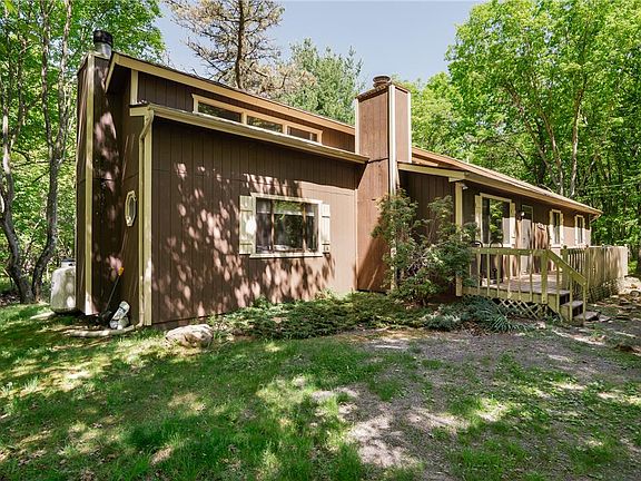 5th image of 251 McKuen Way