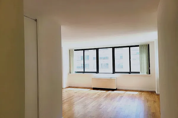 Rented by Corcoran | media 11